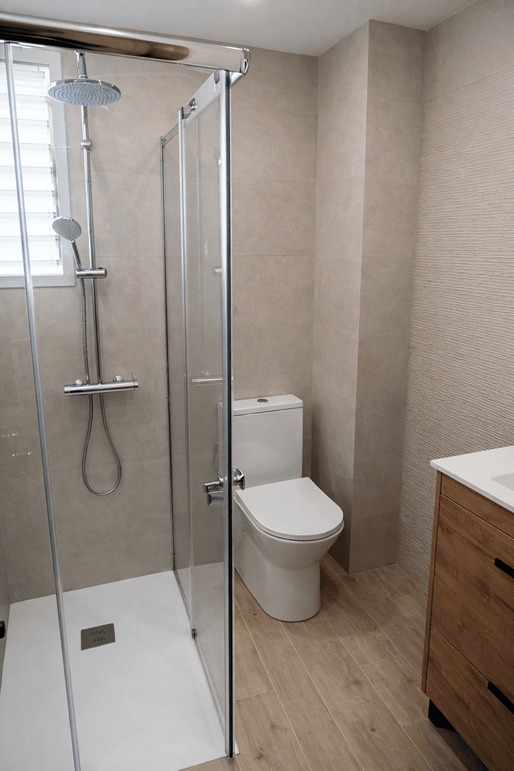 Baño principal de alta duración en Valencia